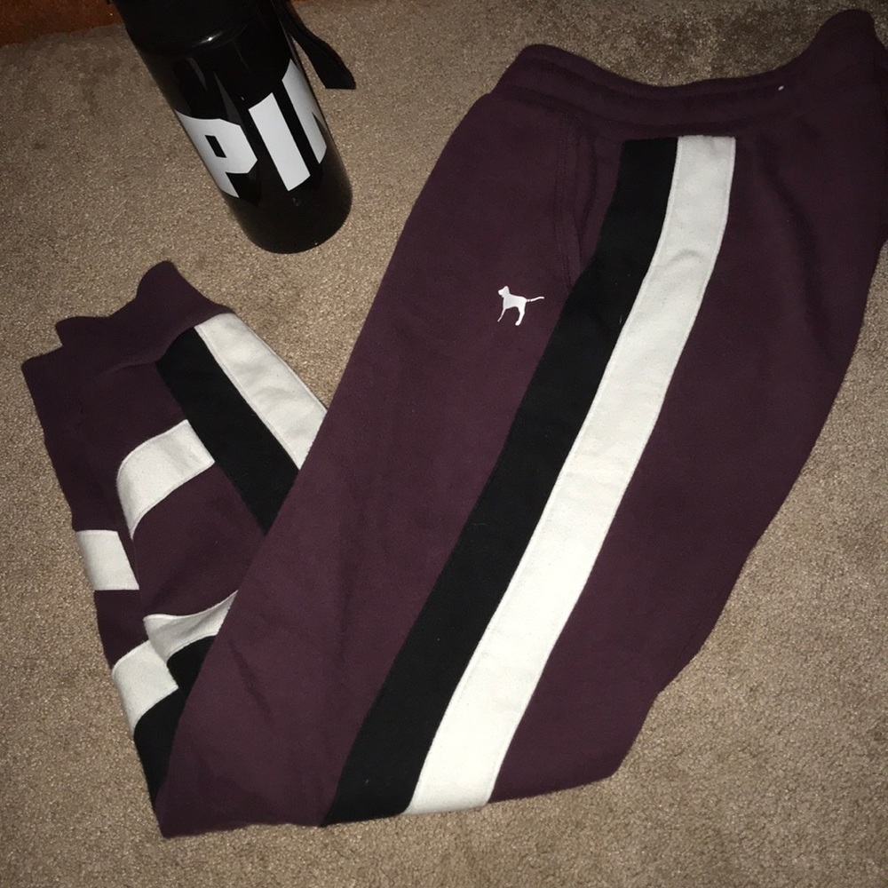 💝2 for 1:VS PINK MAROON Joggers & PINK bottle